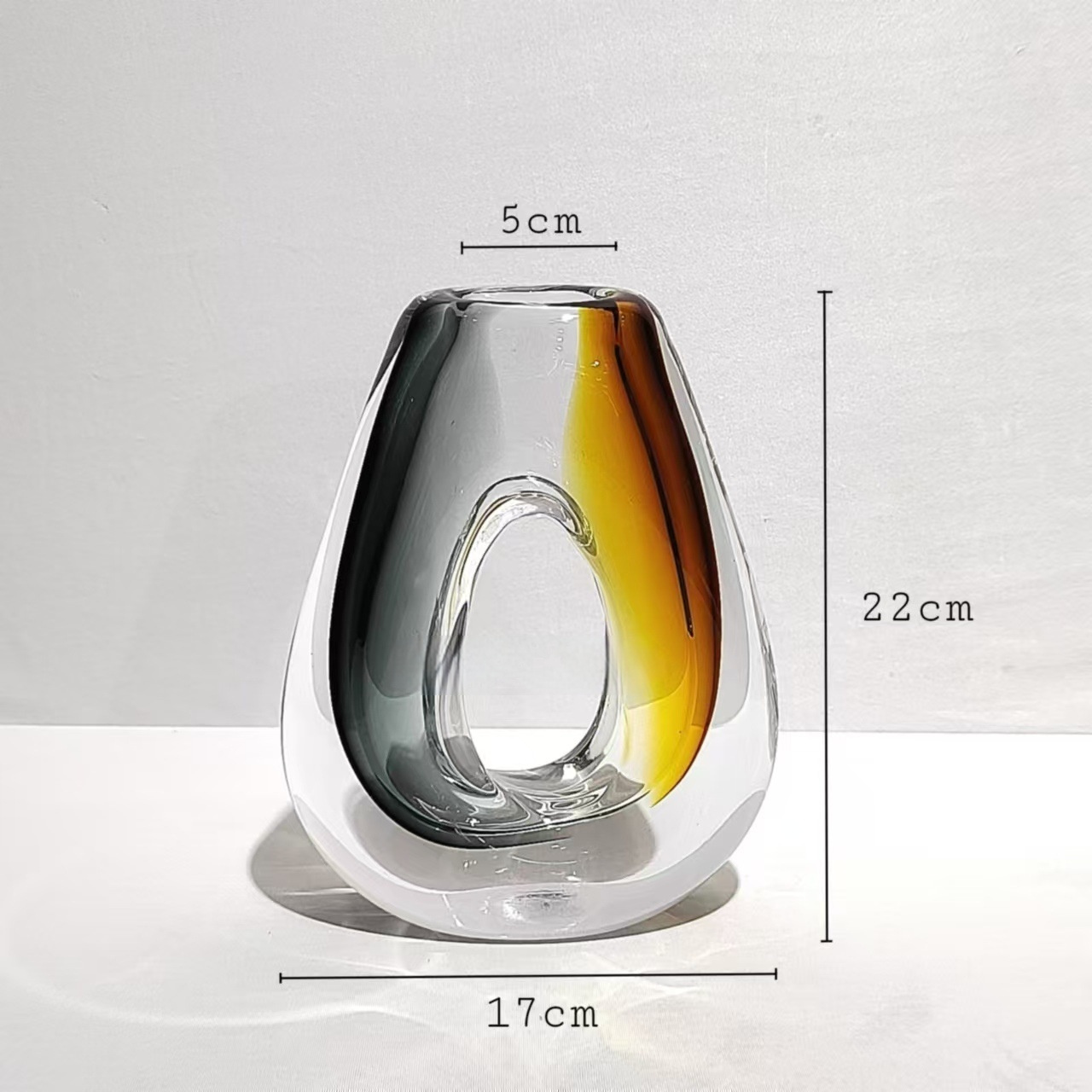 Two Tone Glass Vase - Image 5
