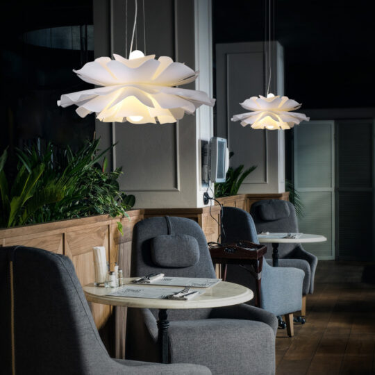 Nordic Flower Pendant Light