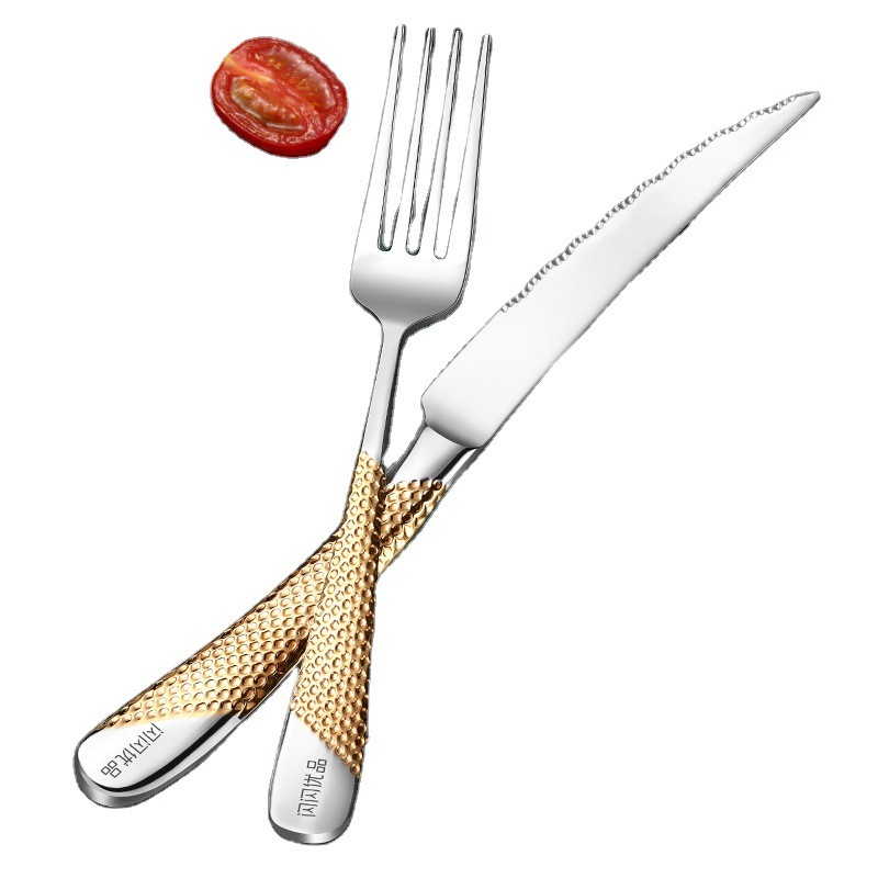 Golden Finish Cutlery Set - Image 2