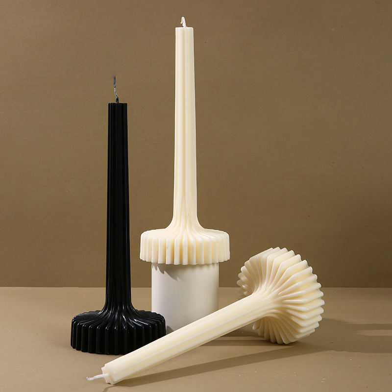 Nordic Serrated Aromatherapy Candle - Image 6