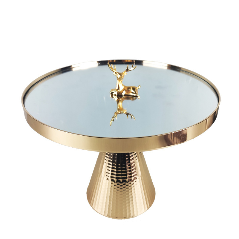 Golden Cake Stand - Image 5