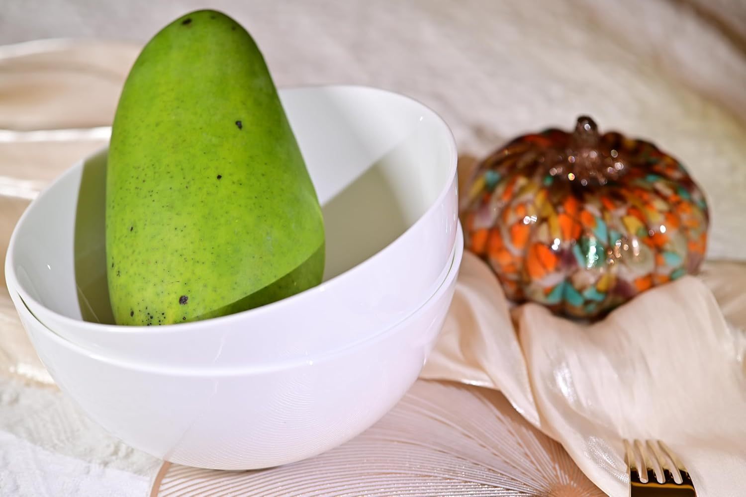 Luxury Lily Bone China Bowl Set - Image 4