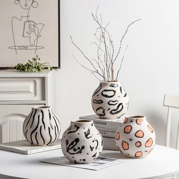 Nordic Pattern Ceramic Vase