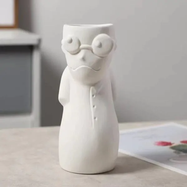 Artistic Figurines Ceramic Vase