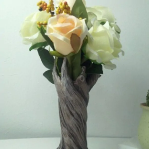Creative Tree Trunk Dry Vase